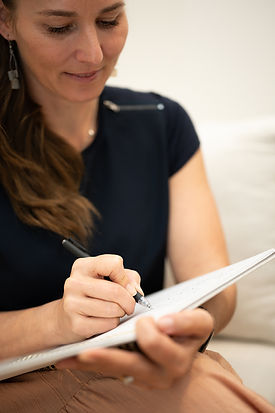 Sally Grunsell Integrative therapist, Holistic Counselling, Trauma Therapy, Self-Development Mentoring, Holistic Hormone Health, Plant medicine preparation and integration therapy