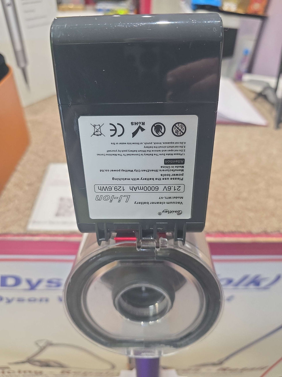 Thumbnail: Dyson V7 "Animal" Handheld Cordless Vacuum Cleaner 