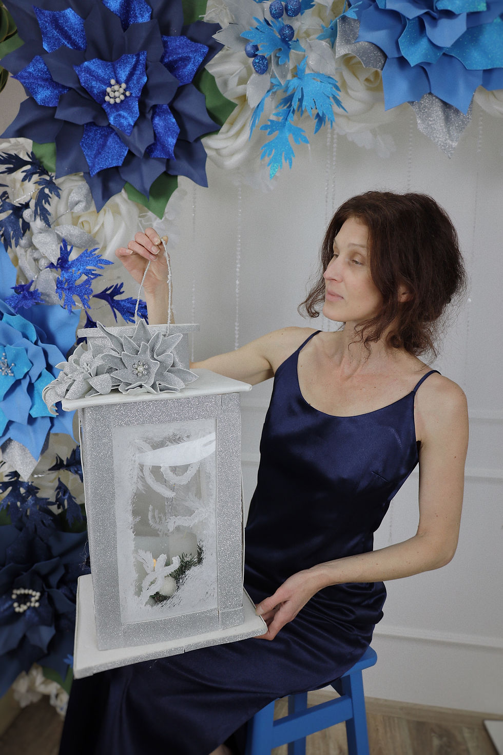 Прев'ю: ОРЕНДА - Різдвяна арка з пуансетіями