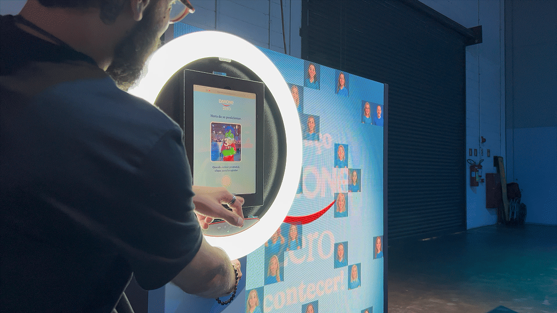 Engajamento do público em ativação interativa da Danone desenvolvida pela Phygital Solutions