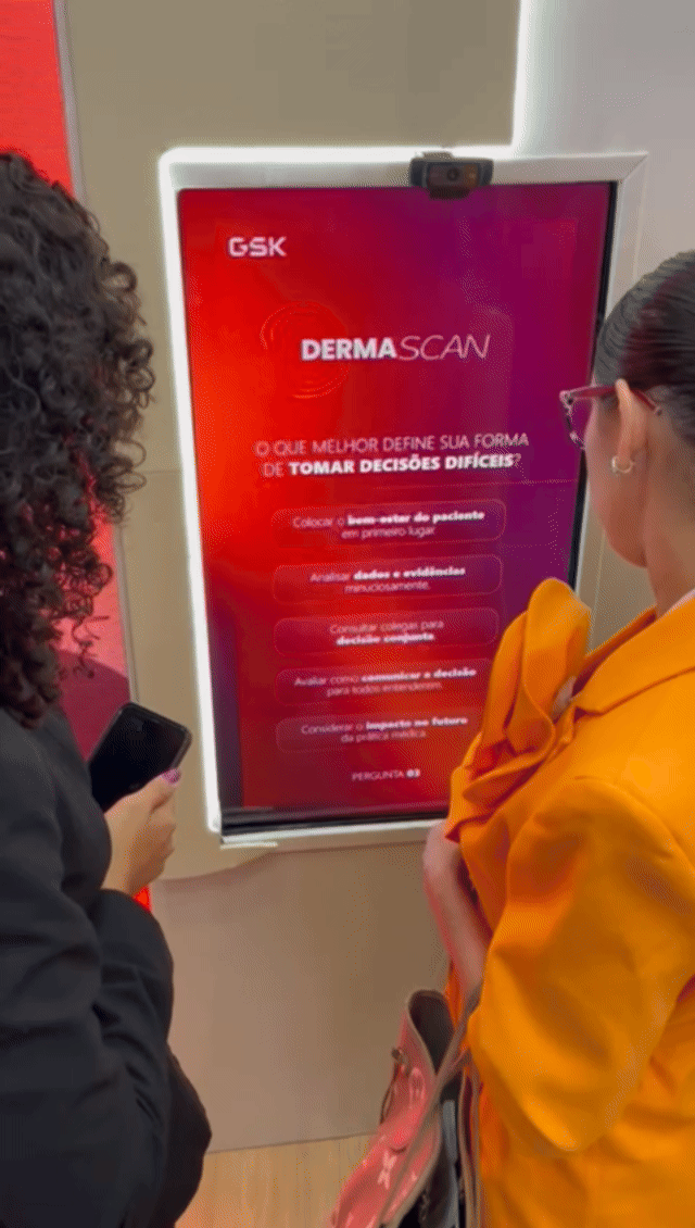 No Congresso Brasileiro de Dermatologia 2025, a Phygital Solutions apresentou uma ativação interativa com IA Booth e Social Wall para a GSK.