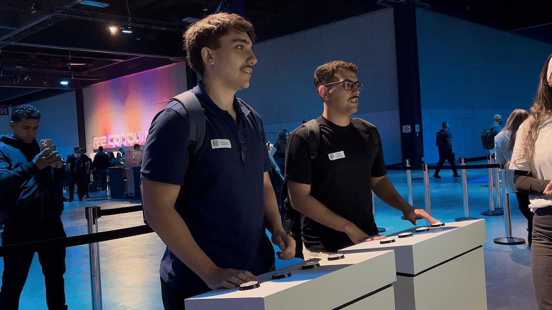 Engajamento do público em ativação interativa da Danone desenvolvida pela Phygital Solutions