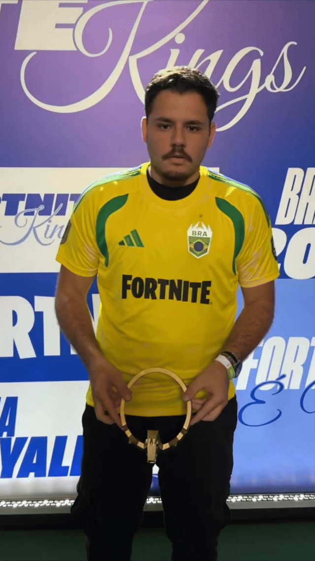 Ativação interativa da Phygital na Kings League 2026, com Roaming Booth inspirado no universo Fortnite, onde participantes tiram fotos personalizadas com molduras exclusivas e recebem o conteúdo digital instantaneamente.