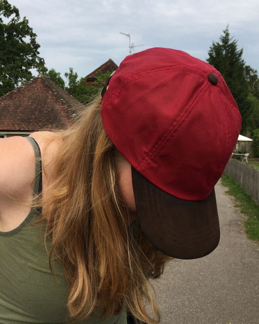 Thumbnail: Berry red Wax Cap