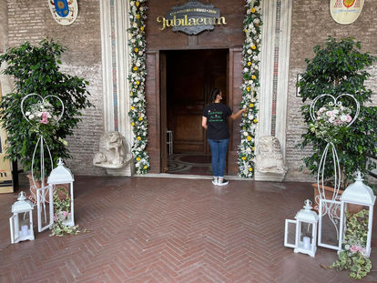 allestimento chiese per matrimoni pomezia.jpg