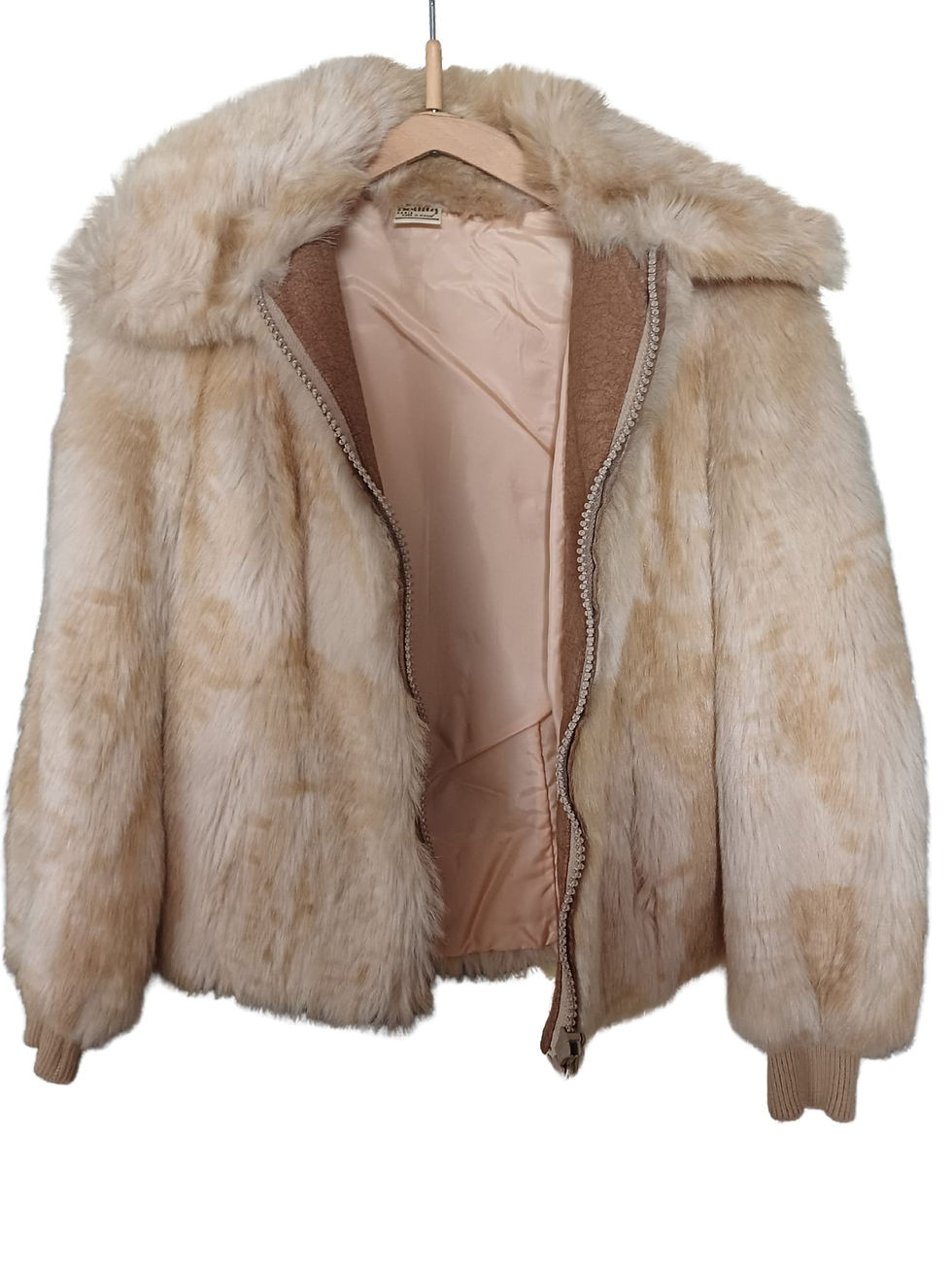 Miniature : Manteau fourrure synthétique T40