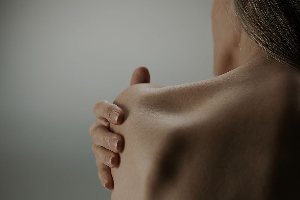 Shoulder _edited.jpg