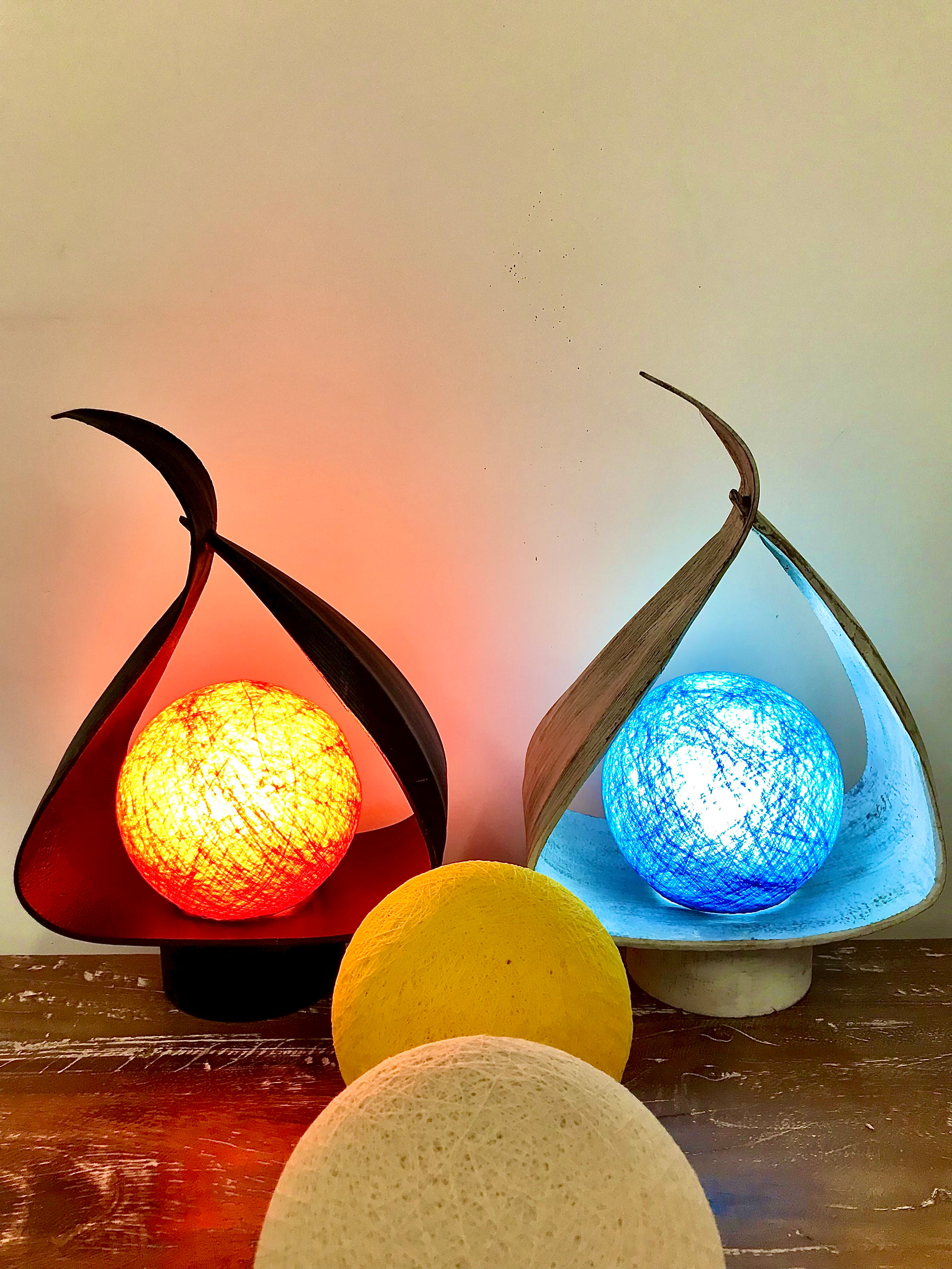 TRIANGOLO Lampada Foglie di Cocco