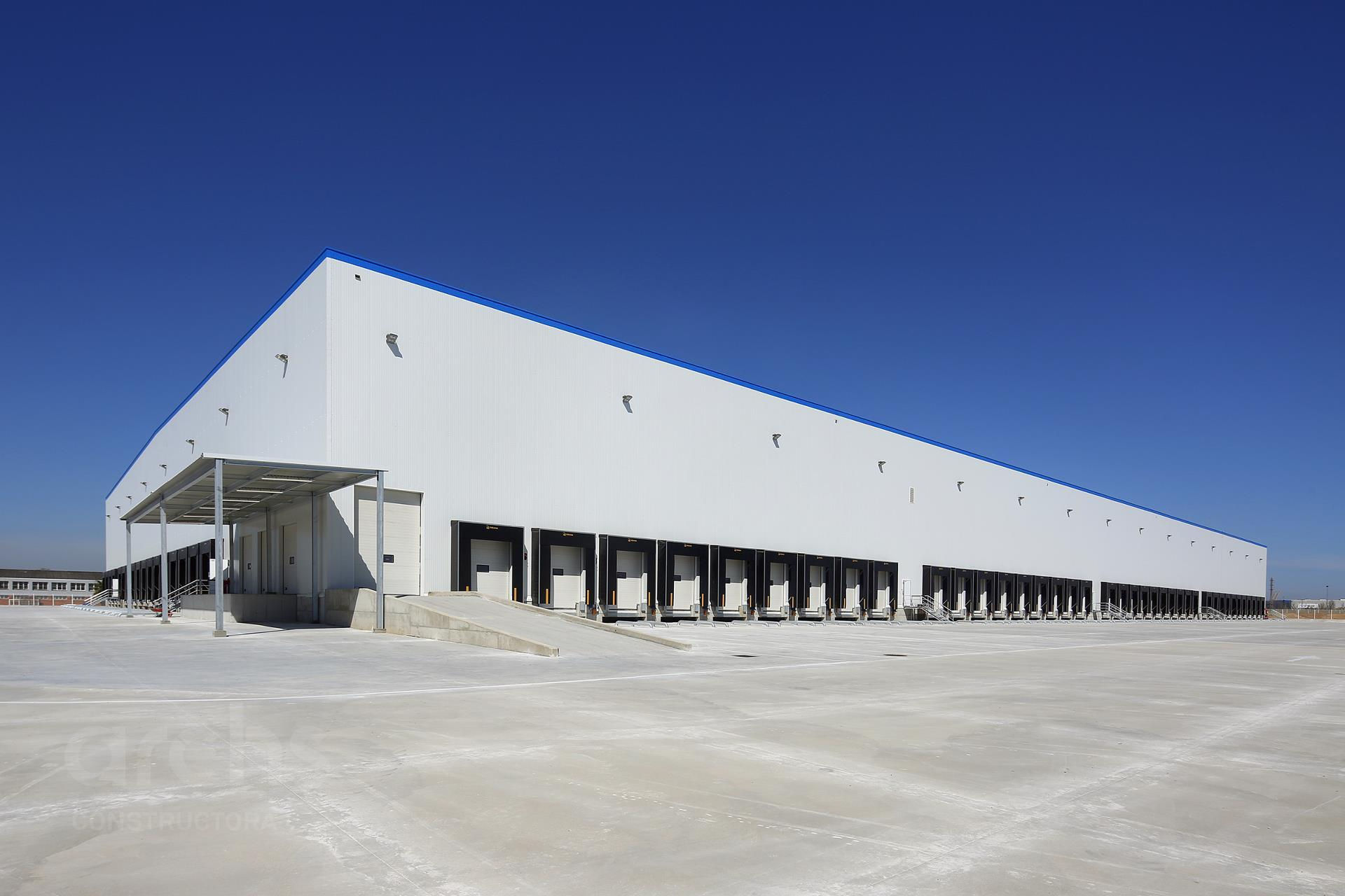 nave industrial Carrefour | Archs Constructora