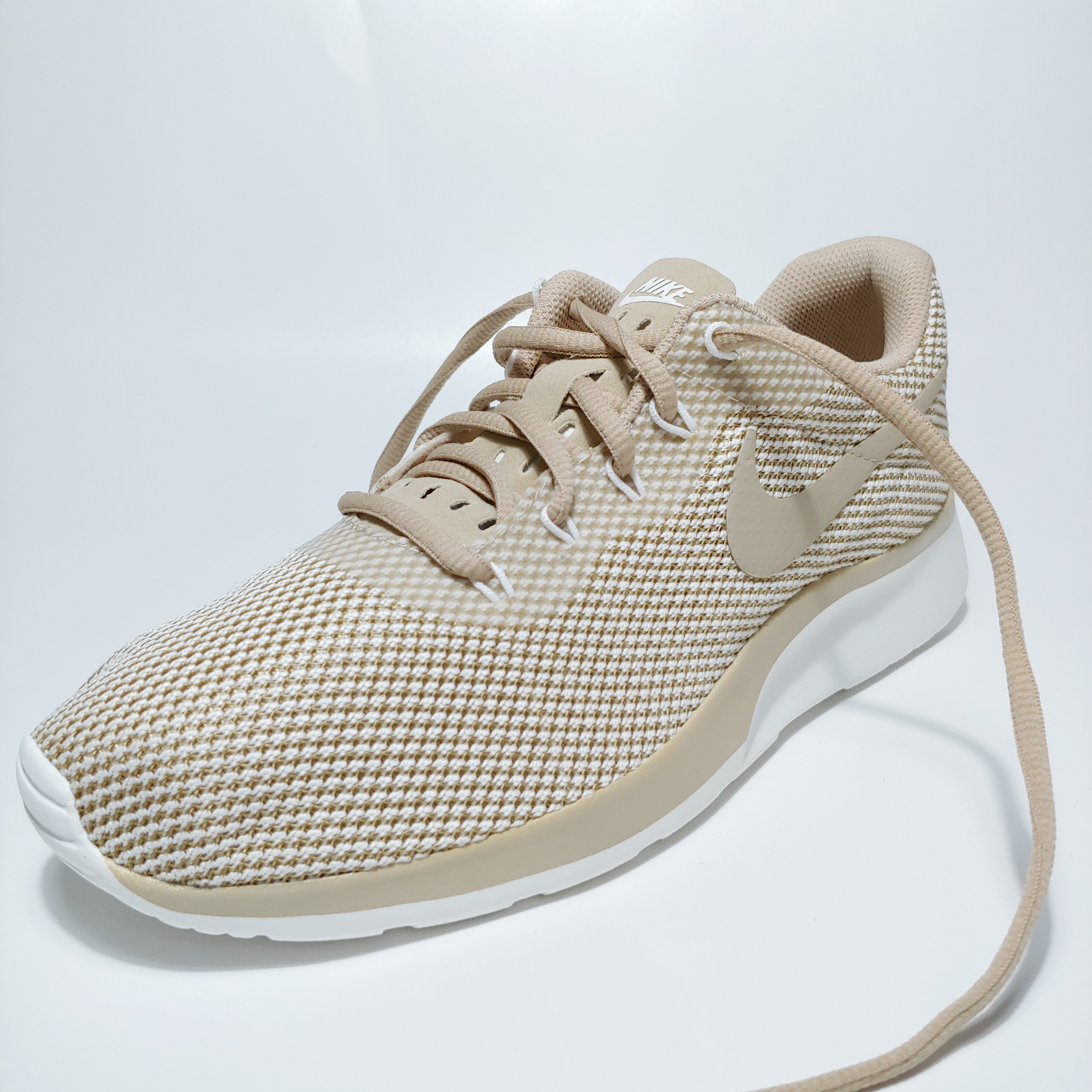 Tenis NIKE Tanjun Racer - Mujer | Kulshoescr