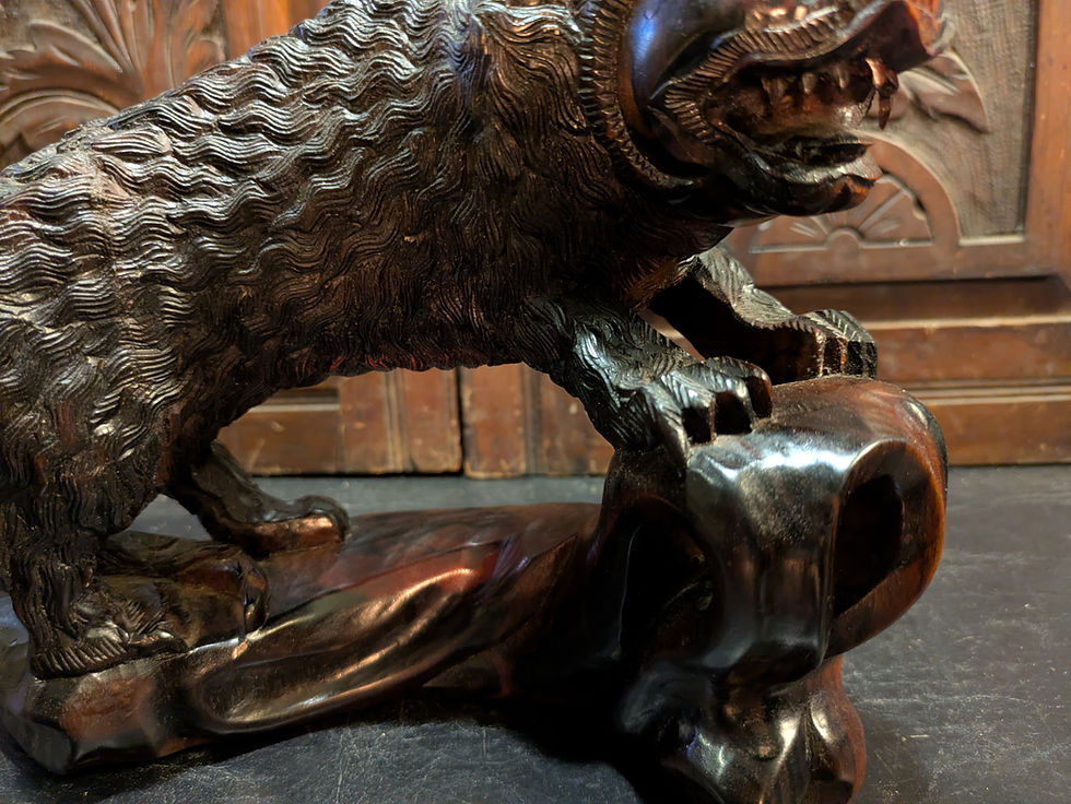 Miniaturbild: Antique Japanese Hand-Carved Boxwood Wild Cat Sculpture on Root Base – c.1890