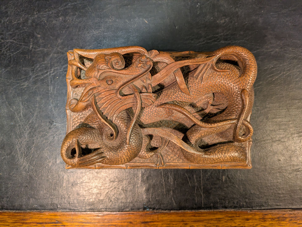 Miniatura: Antique Chinese Carved Wooden Puzzle Box with Dragon & Serpent Motifs – c.1900