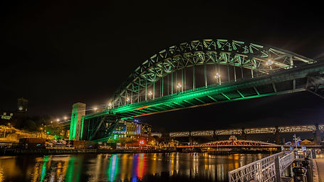 Newcastle-upon-Tyne - Quayside Pub Crawl.jpg