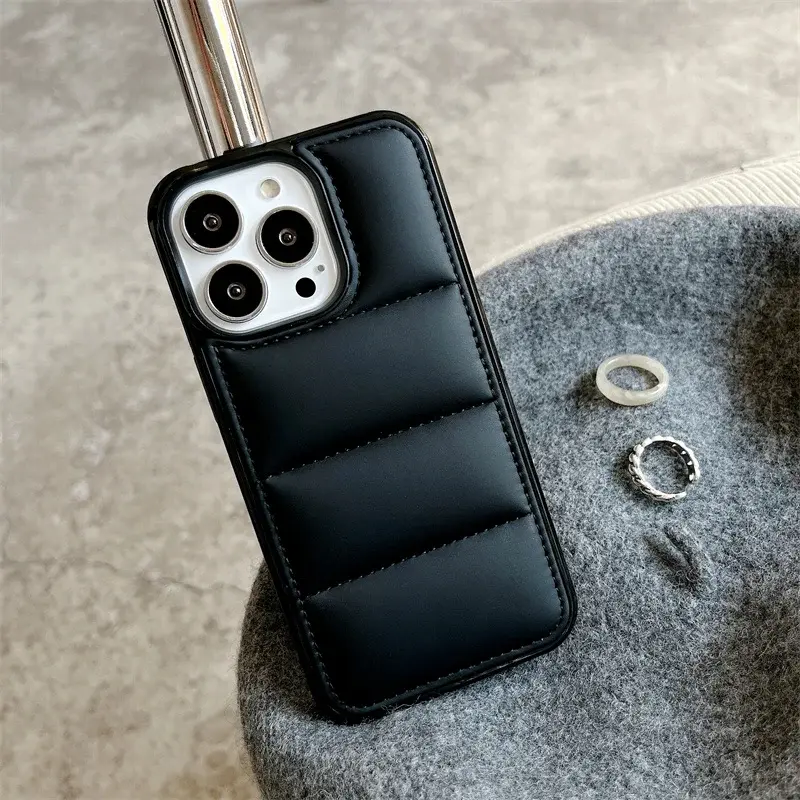 Miniatura: Winter Down Jacket the Buffer Phone Case for iPhone 17