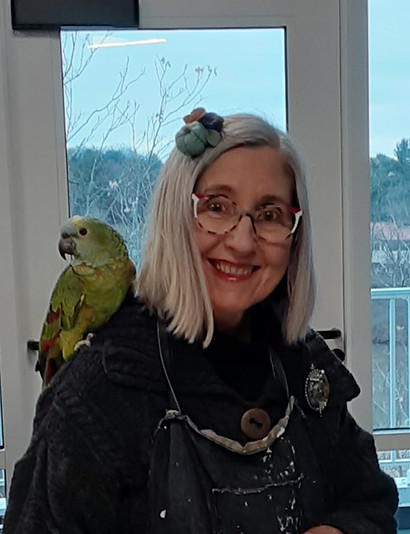 Lolly Owens Providing unique artworks to Pennsylvania.