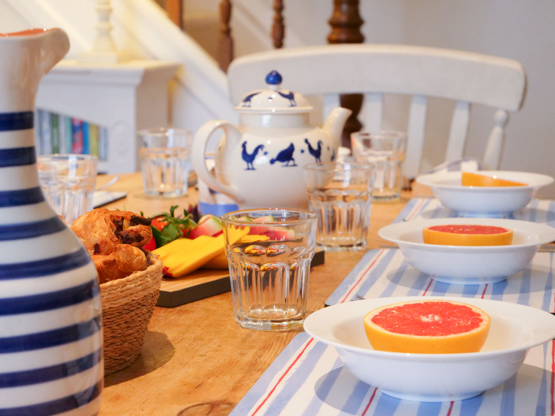 West Wing Dining Room, Thurlestone, Devon, Self Catered Holiday Home