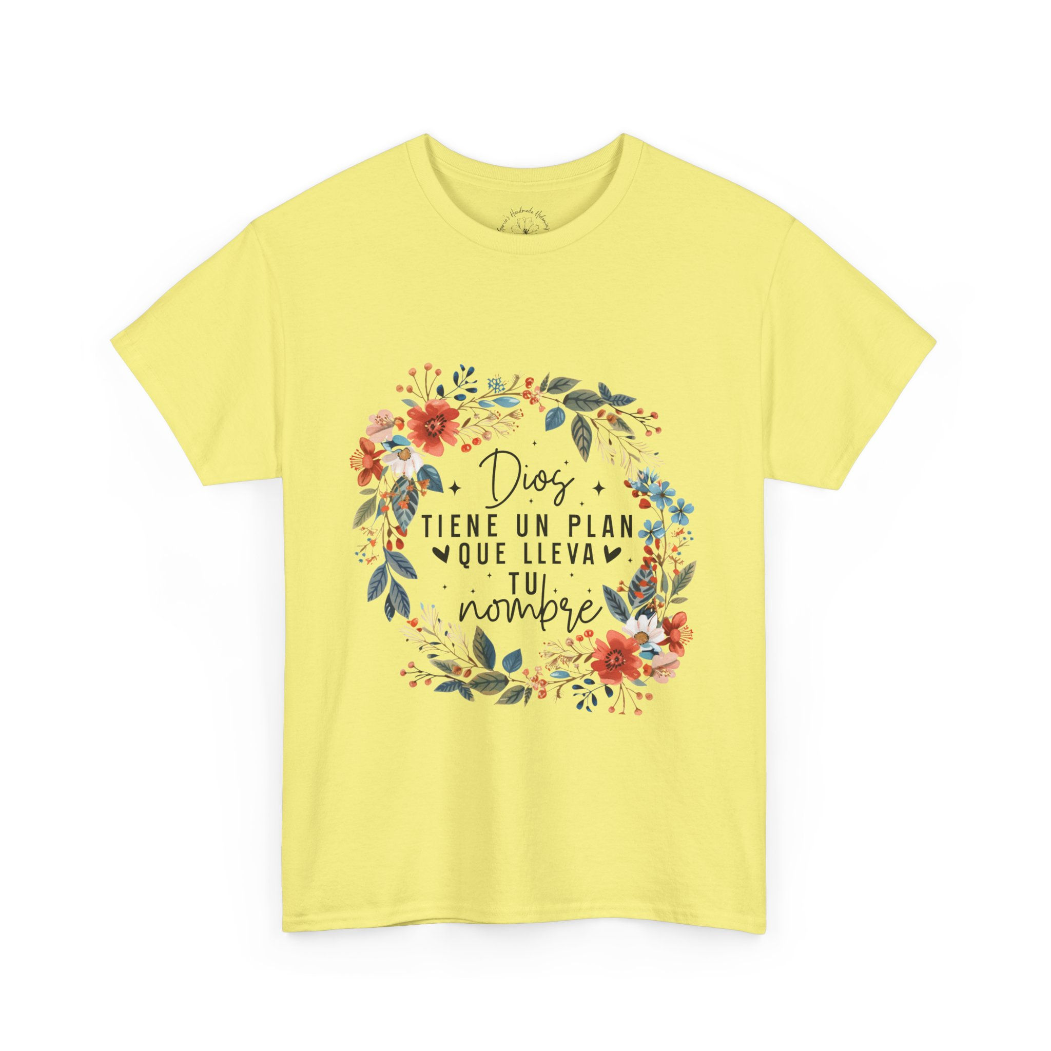 Dios Tiene Un Plan Tee