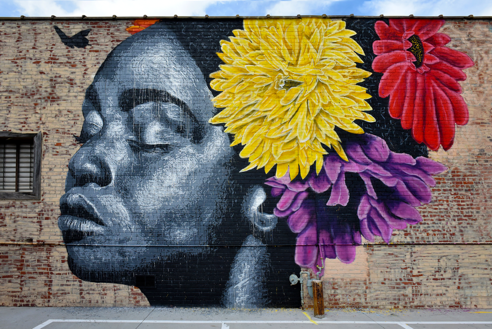 Based on a photo by DMV photographer Selah Marie this piece is a continuation of a series of floral inspried portaiture that attempts to express the sometimes overwhelming affect of organic beauty.
special thanks to: phillip marsh