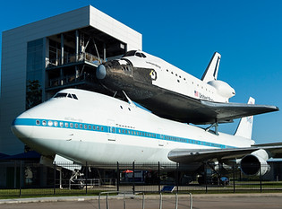 Space-Center-Houston-10-6a9b56a0f2ee84e_