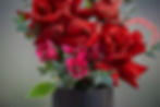Miniatura: Rosso Ardente: Rose e Alstroemeria in Armonia
