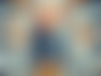 A simple and professional illustration of an independent director standing in a composed posture, symbolizing trust and credibility in a minimal corporate setting