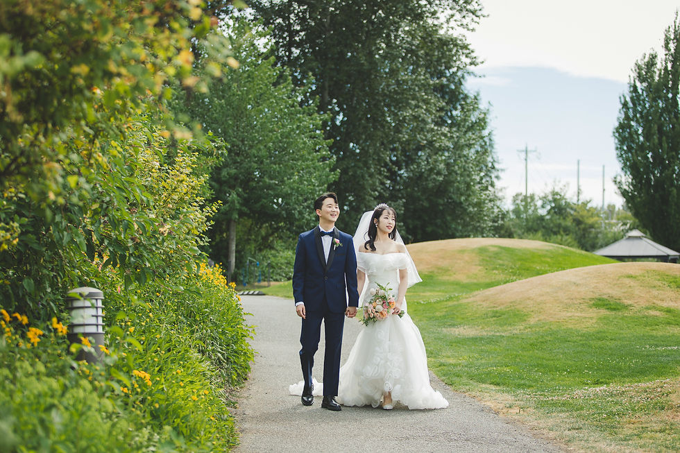 Elegant couple portraits at Riverway Golf Course wedding in Burnaby by The Eunice & Co.