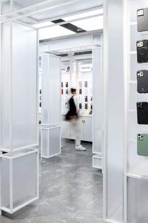 425 DEGREE EMSPHERE retail shop interior inner zone