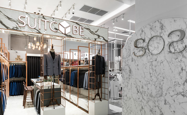 SUITCUBE X SOS Central Festival Chiangmai retail interior