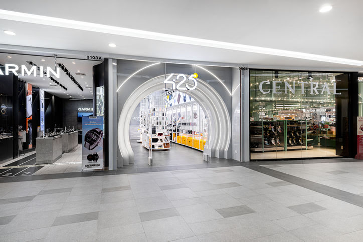 425 Degree Fashion Island retail shop shopfront