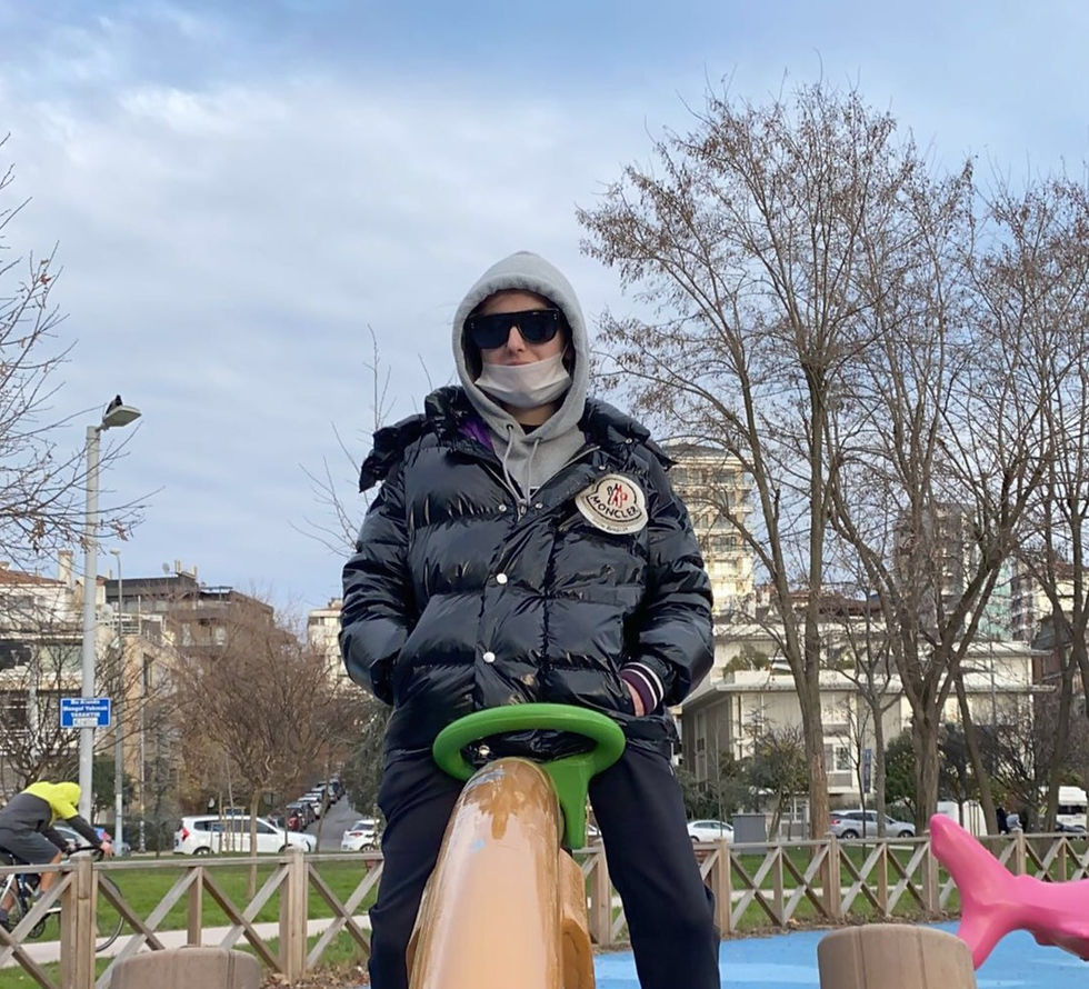 Alemin derdi sen olmuşsun, demek ki zamanında çok koymuşsun...