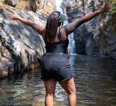 Female solo ground handling.png