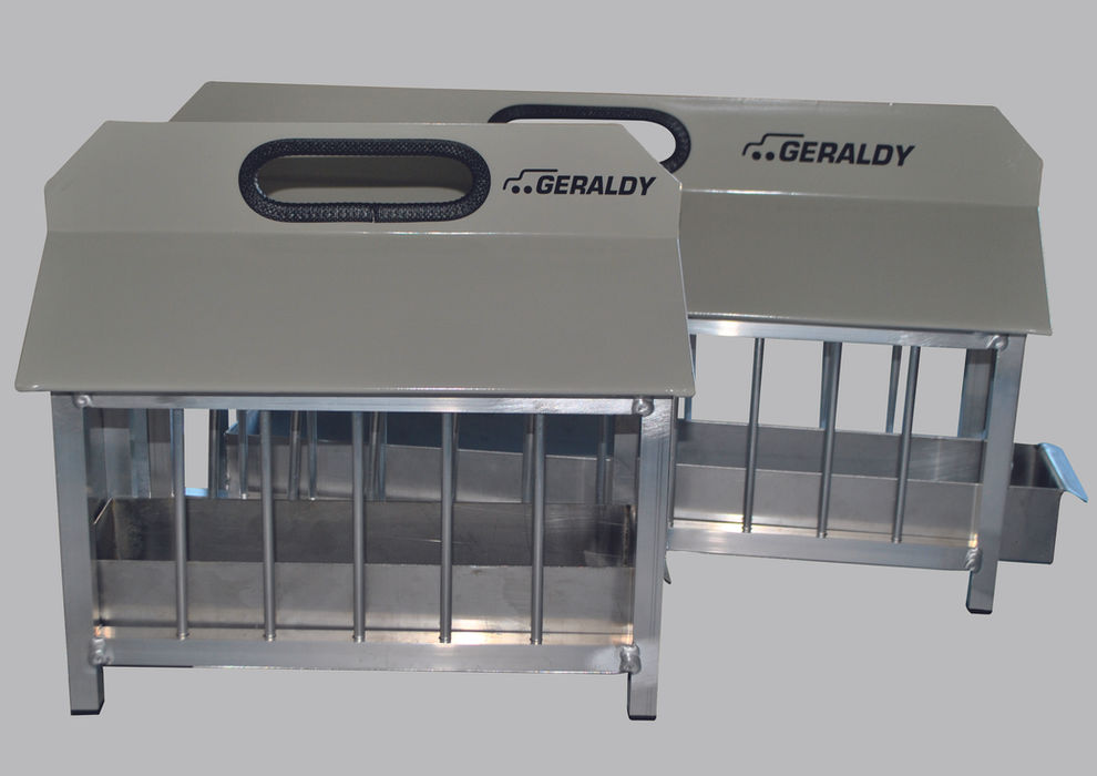 Taubentransporter Tränke