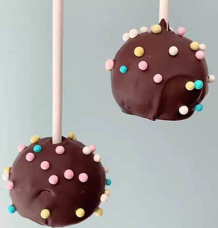 Thumbnail: Cake Pops