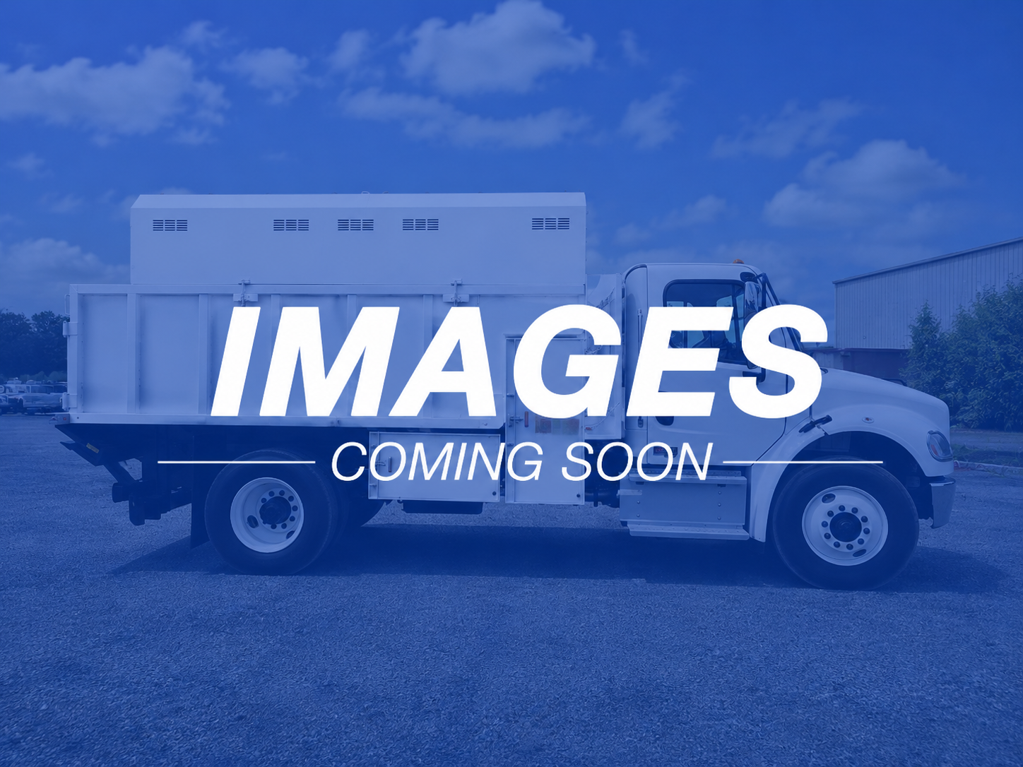 2010 Freightliner 14' Chipper Truck
