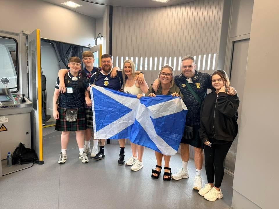 Sarah Holt Carlin and her family before boarding to Boston (Picture: Sarah Holt Carlin)