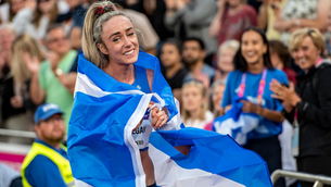 Eilish McColgan hints at 2030 CWG return under one condition