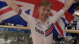Dundonian Mark Stewart crowned world champion at UCI Track Cycling World Championships in Shanghai