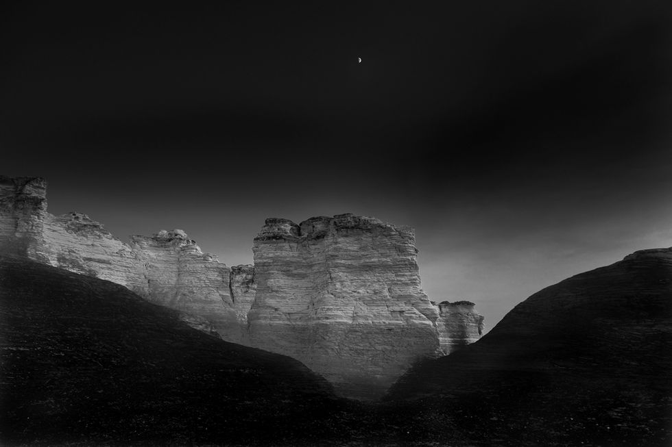 Monument Rocks & Moon, KS