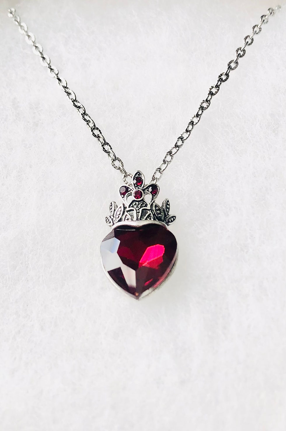 Thumbnail: Red Rhinestone Heart With Crown Necklace