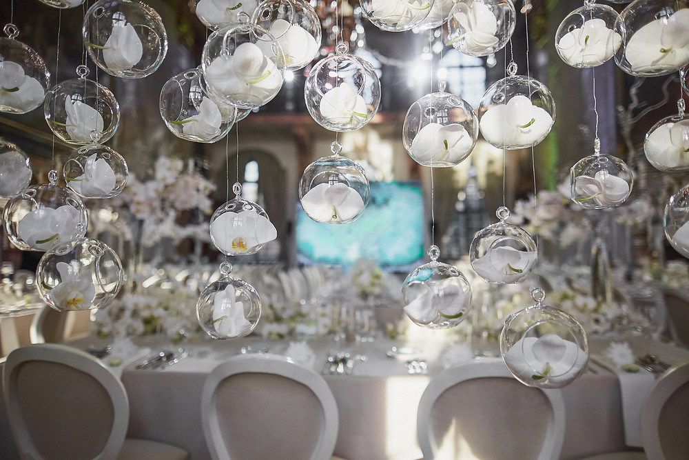 Venue Coordinator vs Wedding Planner