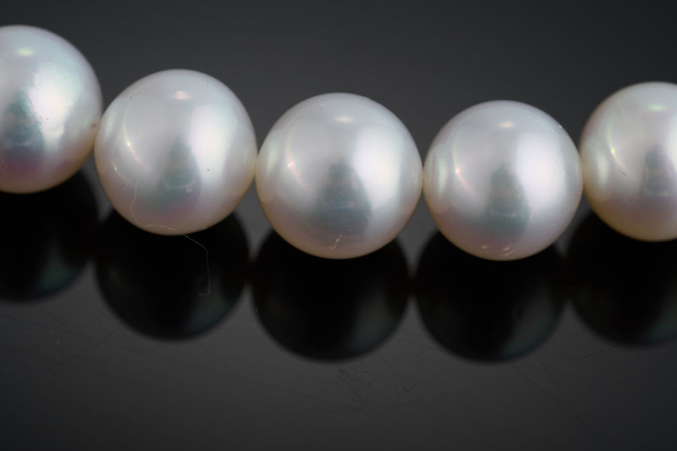 Thumbnail: 10-12mm 'AA' White South Sea Pearl Necklace (18 in)