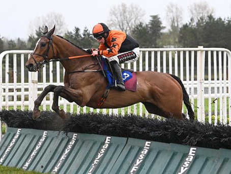 Coming Up Easy enjoys facile first victory