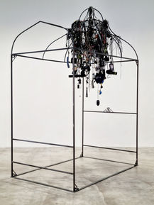 THE DREAM CATCHER 2019 acciaio, cavi e dispositivi elettrici cm 142x330x225.jpg