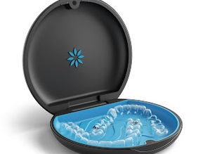 『目立ちにくいインビザライン矯正』