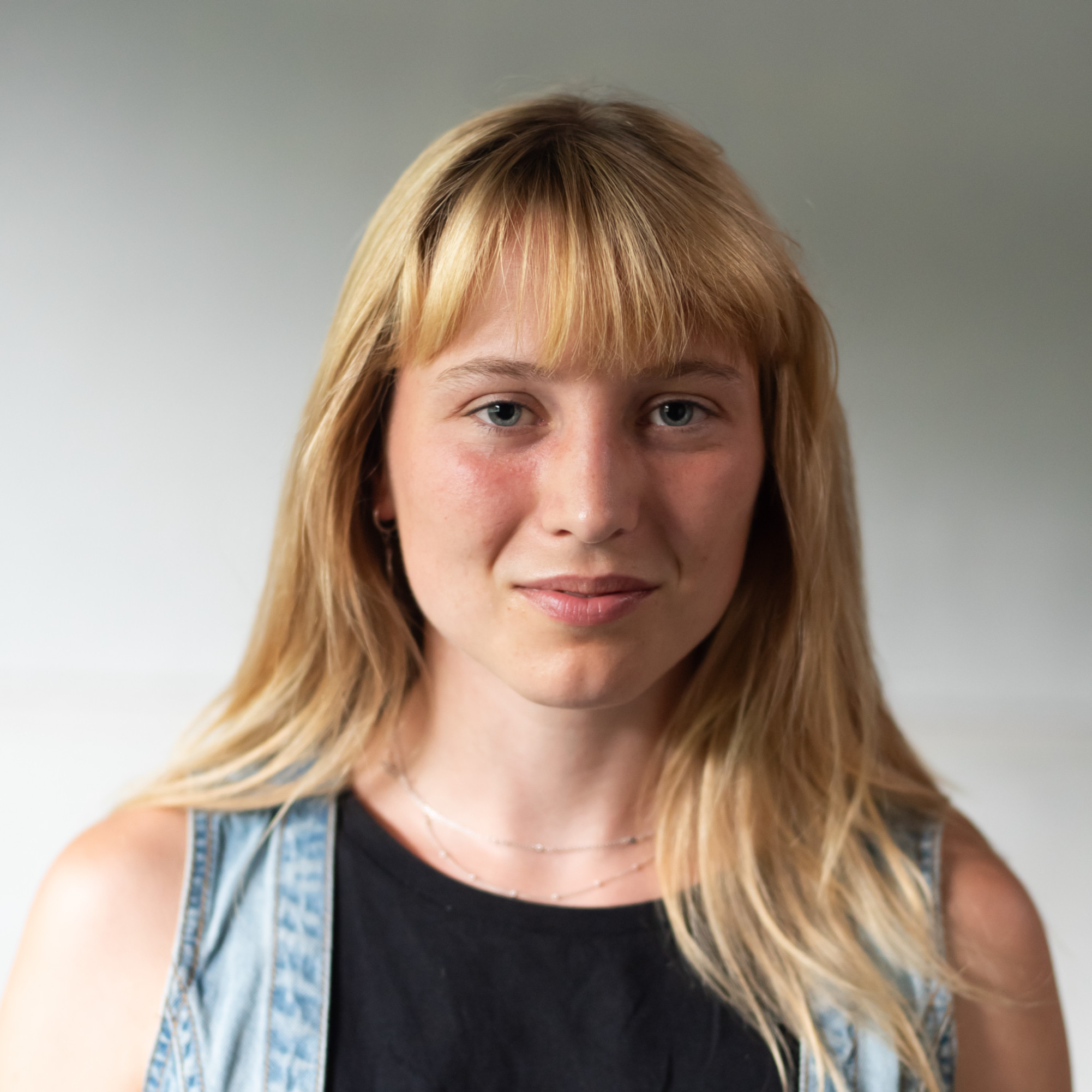 Sab 867 Hannah Schrief