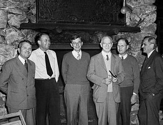 330px-S1_Committee_1942.jpg
