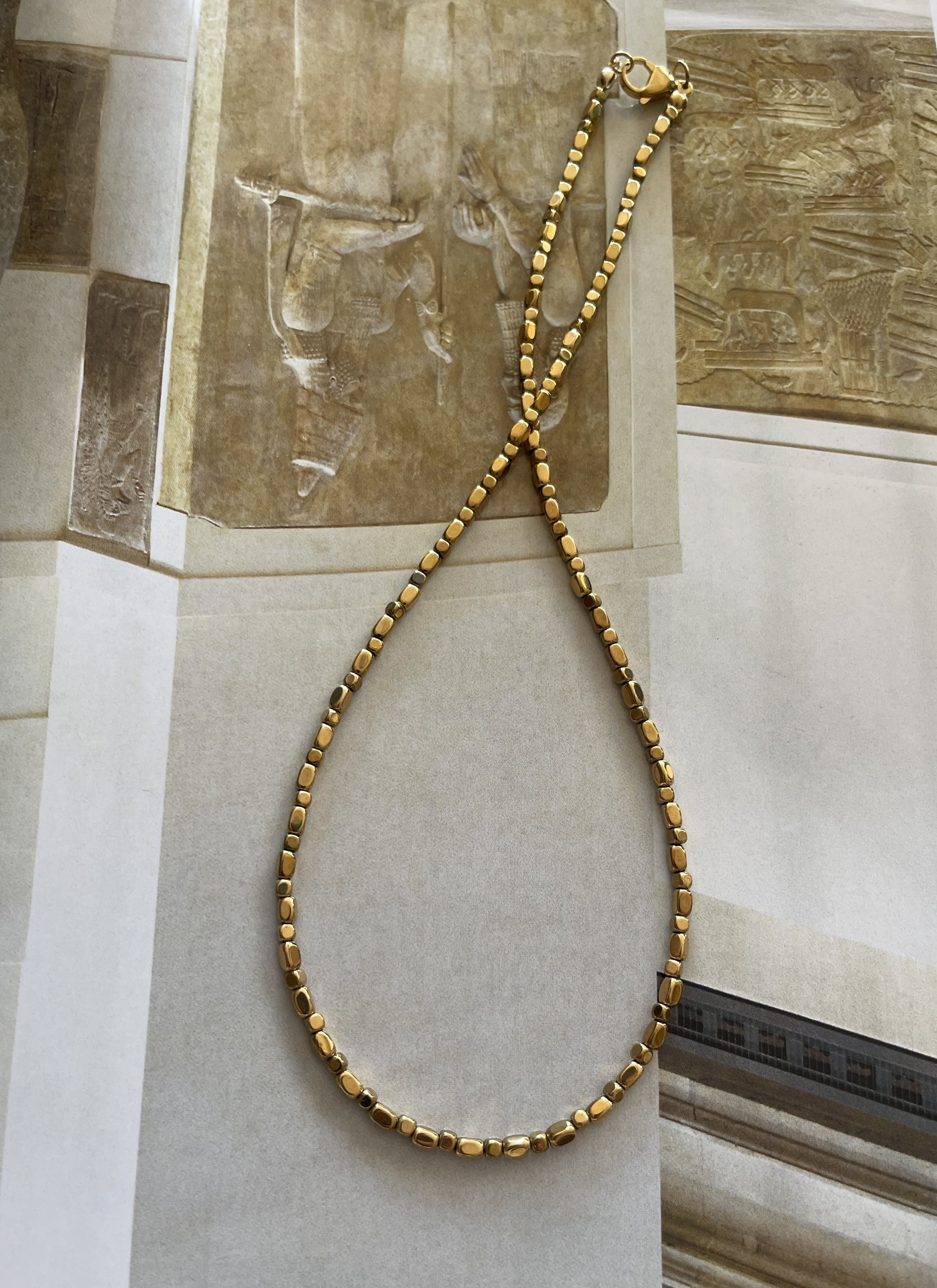 Cadena en hematite dorado