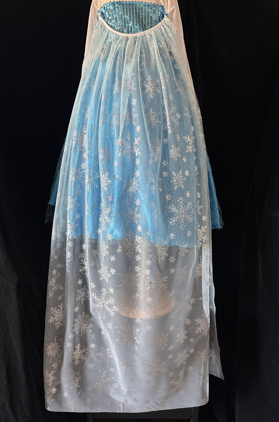 Thumbnail: Girl's Disney Frozen Light Up Elsa Dress Costume