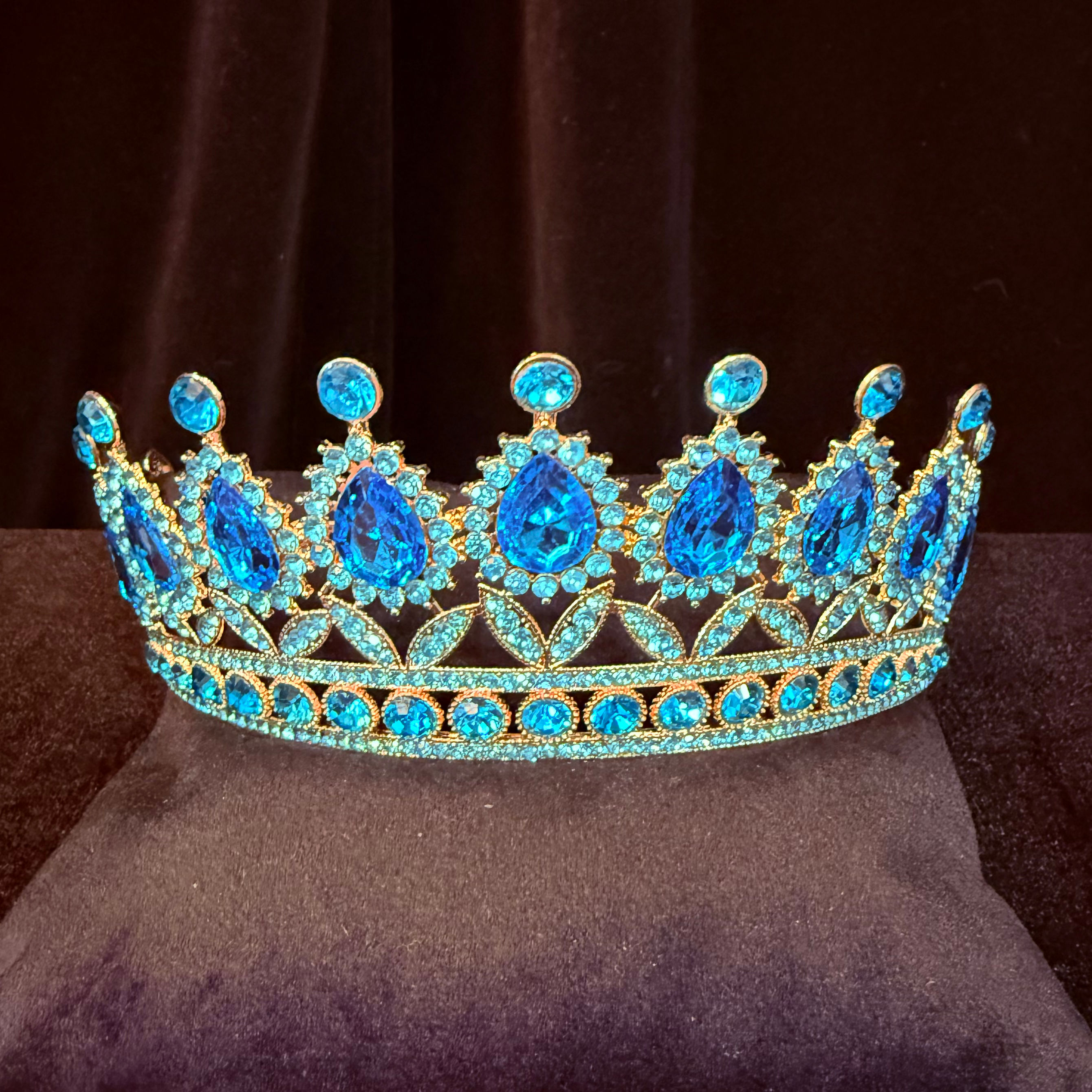 Girl’s/Women’s Gold and Turquoise Tiara