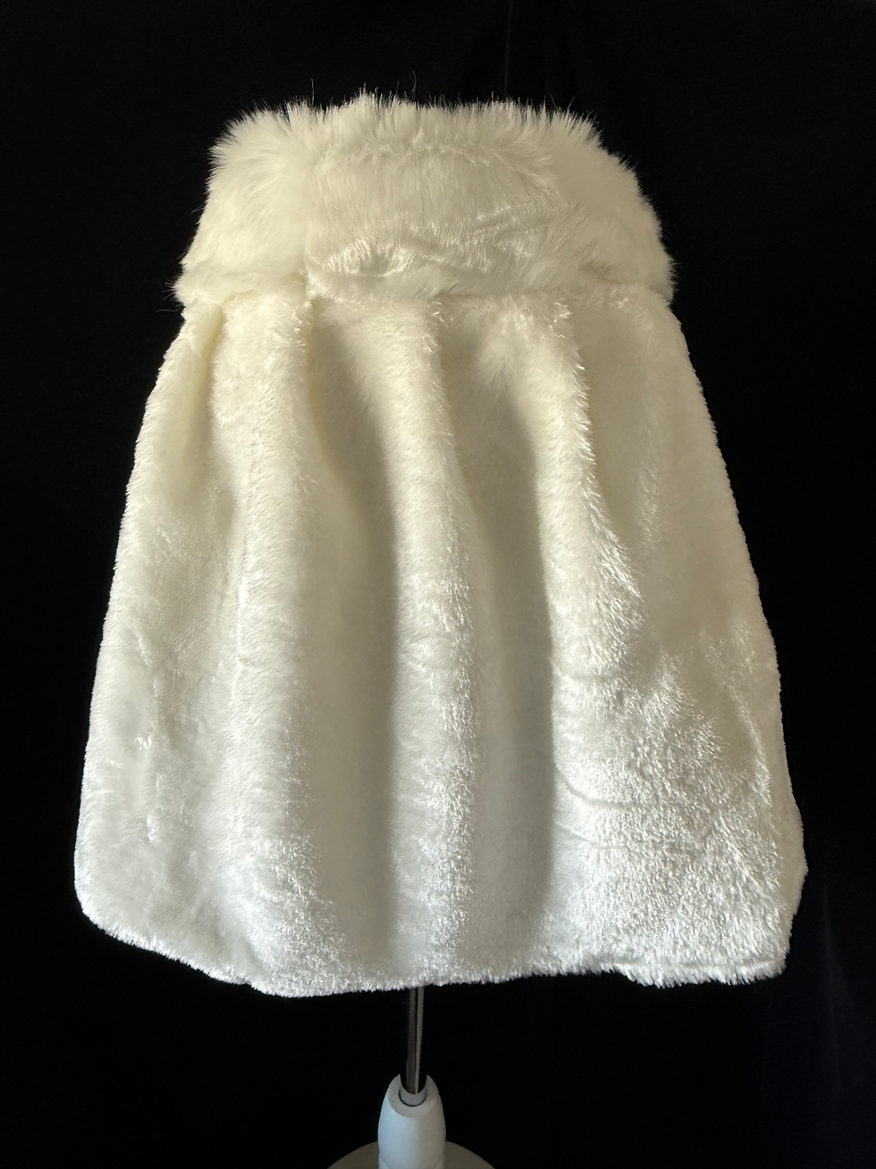 Thumbnail: Girl's Size 6 and Up White Faux Fur Shoulder Shawl